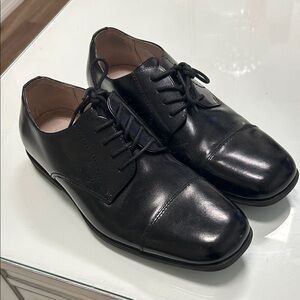Florsheim Reveal JR Cap Toe Boys Shoe